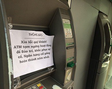 Đến hẹn, ATM lại 'nghỉ lễ' sớm