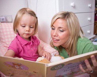 Tác dụng bất ngờ của việc đọc truyện cho trẻ nghe