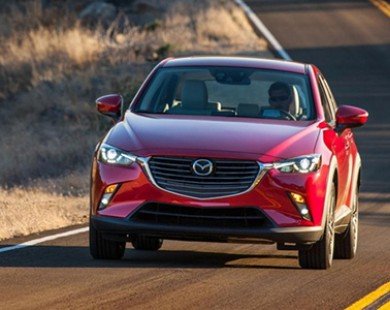 Mazda CX-3 2016: Nội thất tiện nghi, giá 