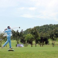 Giải thưởng 100 triệu của Suntravel đang tìm người sở hữu tại giải đấu Golf MBA