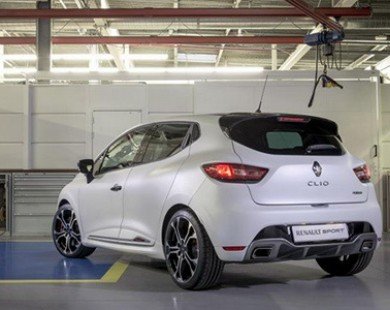 Renault công bố bán mẫu Clio RS 220 Trophy với số lượng hạn chế