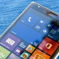 Microsoft cập nhật Windows 10 Mobile preview thêm Office và Xbox