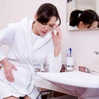 Dấu hiệu cảnh báo mang thai ngoài tử cung