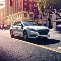 Làm quen với Hyundai Sonata 2016 phiên bản "ăn" 5,3 lít/100 km