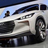 Hyundai Genesis sắp có phiên bản SUV, cỡ lớn hơn Santa Fe