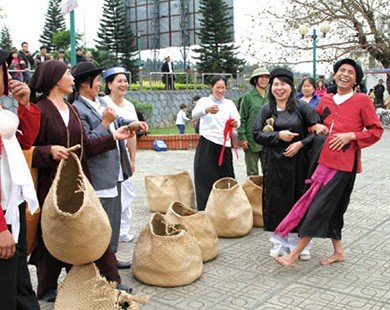 Chạy Ró làng Guột – Nét văn hóa dân gian đặc sắc của miền Kinh Bắc