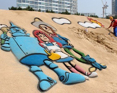 Tưng bừng lễ hội xây lâu đài và tắm cát bên bờ biển Busan