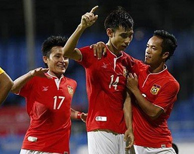 Thắng trận đầu, U23 Lào vươn lên bằng điểm U23 Việt Nam