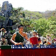 Lễ hội khỉ khởi động Festival biển Nha Trang 2015
