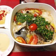 Hướng dẫn các bạn làm món canh cá đuối nấu măng chua