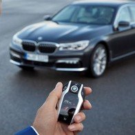 Khám phá chìa khóa công nghệ cao của BMW 7-Series thế hệ mới