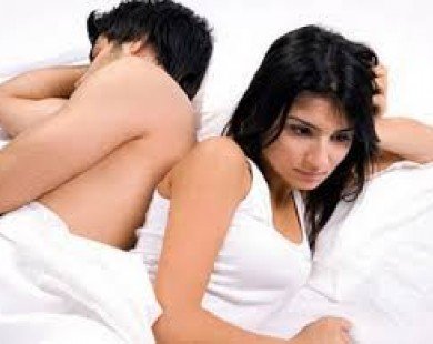 Nguyên nhân nào dẫn tới bị đau rát và ngứa khi quan hệ?