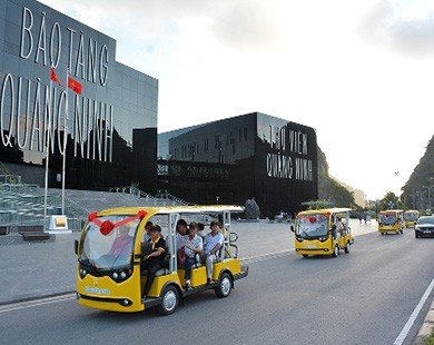 “Ha Long city tour”: Sản phẩm du lịch mới của thành phố Hạ Long