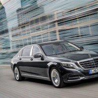 Mercedes-Maybach mới bán một tháng bằng Maybach cũ “cày” cả năm