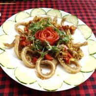 Tai lợn xào sả ớt giòn giòn, lạ miệng