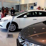 Thuế phí ôtô: Không ở đâu như Việt Nam