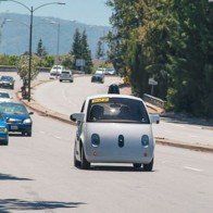 Google chạy thử mẫu xe tự lái trên môi trường giao thông thực