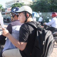 Sáng nay, thí sinh cả nước làm thủ tục dự thi THPT quốc gia