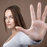 Những cử chỉ xấu nên tránh khi đi du lịch nước ngoài