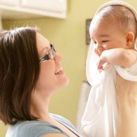 Sai lầm phổ biến trong chăm sóc trẻ