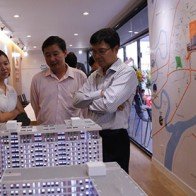 Cần cẩn trọng với dòng tiền đổ mạnh vào bất động sản