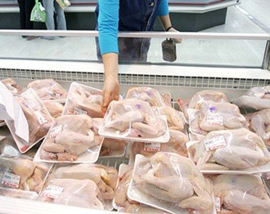 Thịt gà Mỹ nhập khẩu: Vì sao giá rẻ?