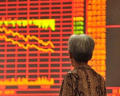 Vì sao hơn 1.000 cổ phiếu của Trung Quốc phải ngừng giao dịch?