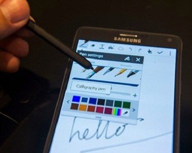 Galaxy Note 5 có thể sửa trực tiếp file PDF bằng chữ viết tay