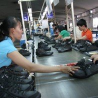 Việt Nam xếp thứ ba trên thế giới về xuất khẩu giày dép