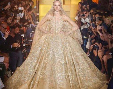 10 váy cưới lộng lẫy nhất mùa thời trang cao cấp Paris