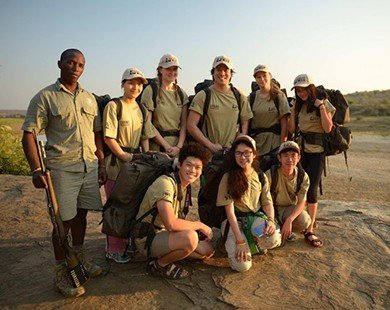 Thanh Bùi cùng 22 đại sứ trẻ Việt Nam lên tiếng bảo vệ Tê giác