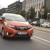 Honda Jazz 2016 tiết kiệm xăng với 4,6 lít/100 km