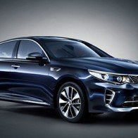 Kia K5 thế hệ mới ra mắt, cạnh tranh Toyota Camry