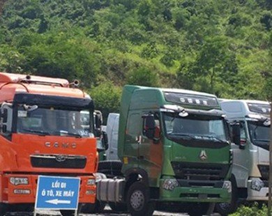 Ồ ạt nhập xe tải khủng Trung Quốc: Hậu quả khó lường