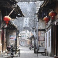 Một ngày tham quan cổ trấn