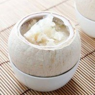 Dừa hấp nấm tuyết mát ngọt