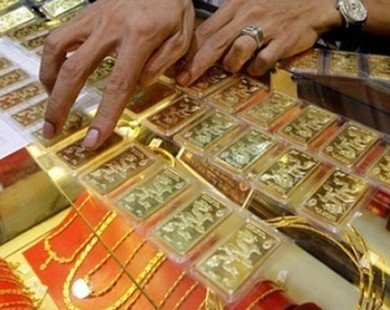 Giá vàng lình xình quanh 33 triệu đồng/lượng