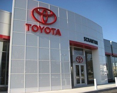 Lợi nhuận ròng của Toyota đạt mức cao kỷ lục nhờ đồng yên yếu