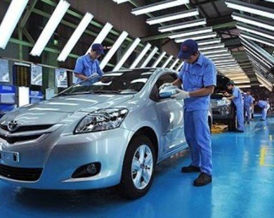 Việt Nam cân nhắc miễn thuế cho xe hơi Nhật