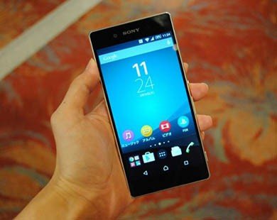4 smartphone xách tay hấp dẫn hiện bán ở Việt Nam