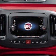 Fiat Chrysler chịu thêm án phạt vì giấu lỗi xe dễ bị hack