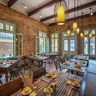 Home Restaurant – thiên đường ẩm thực với kiến trúc vintage hoài cổ
