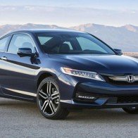 Honda công bố giá bán của dòng Accord 2016
