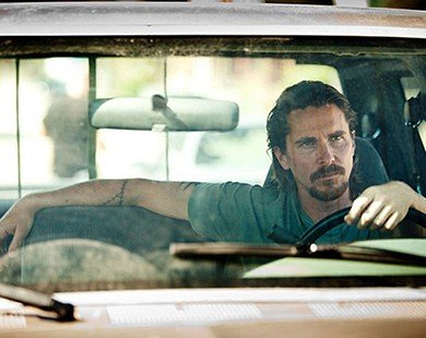 Christian Bale hóa thân thành huyền thoại Enzo Ferrari