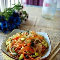 Cách làm salad rau mầm vừa giòn vừa mát