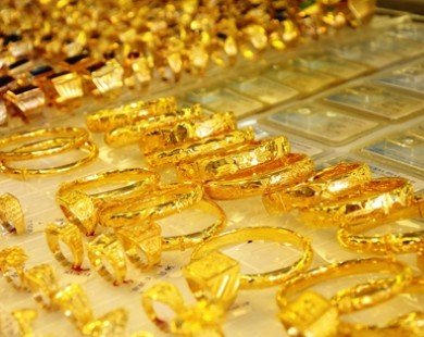 Giá vàng hôm nay 27/8: Giá vàng SJC giảm 400.000 đồng/lượng