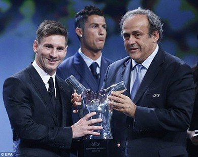 Cầu thủ hay nhất châu Âu: Tôn vinh Messi