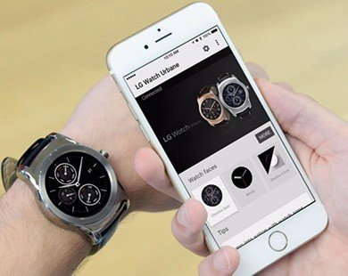 Đồng hồ Android đã có thể kết hợp với iPhone