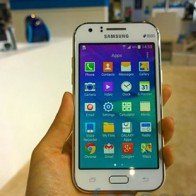 Samsung Galaxy J1 Ace giá rẻ trình làng