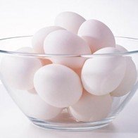 Bảo quản trứng trong tủ lạnh, nên đặt nằm hay đứng?